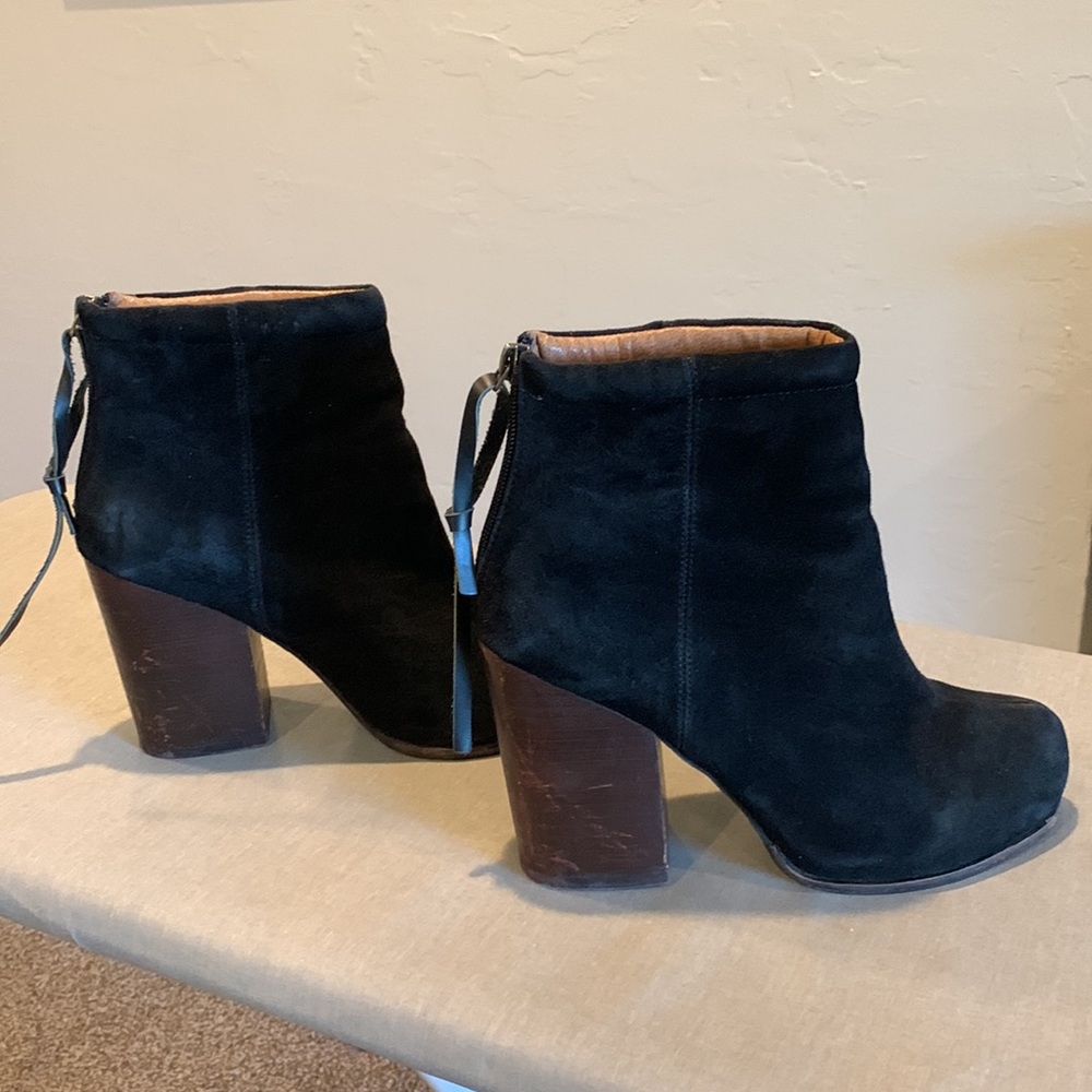 Rumble Jeffery Campbell